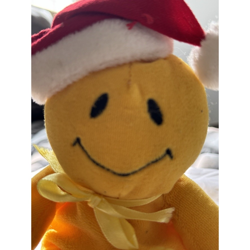 Vintage Shanghai Elcee Toys Smiley Face Santa Bean Bag Plush Holiday Emoji RARE - Picture 6 of 10